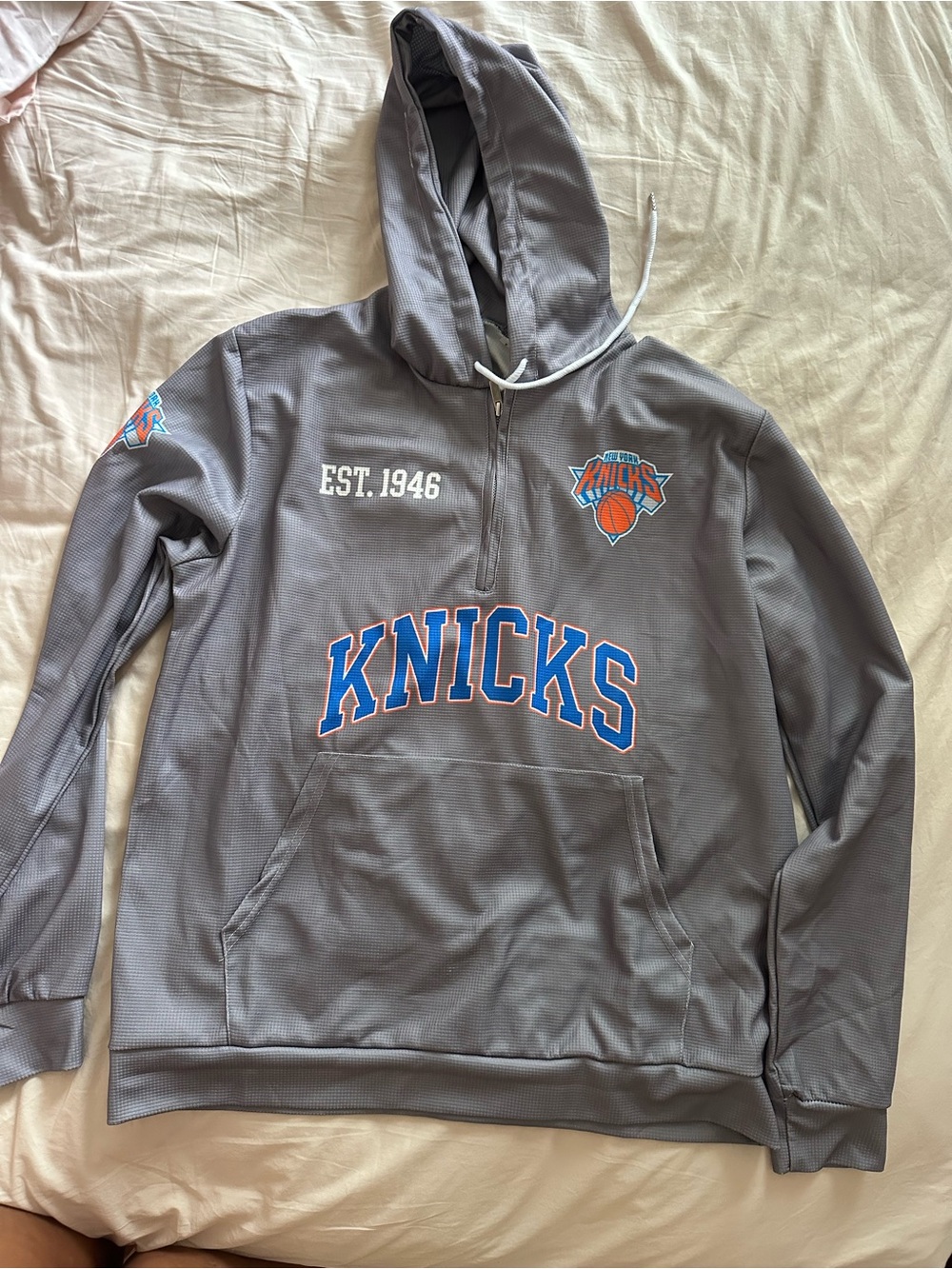 Gray Pullover Hoodie - Men's Knicks Sweatshirt